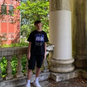 Meet your Posher, Logan